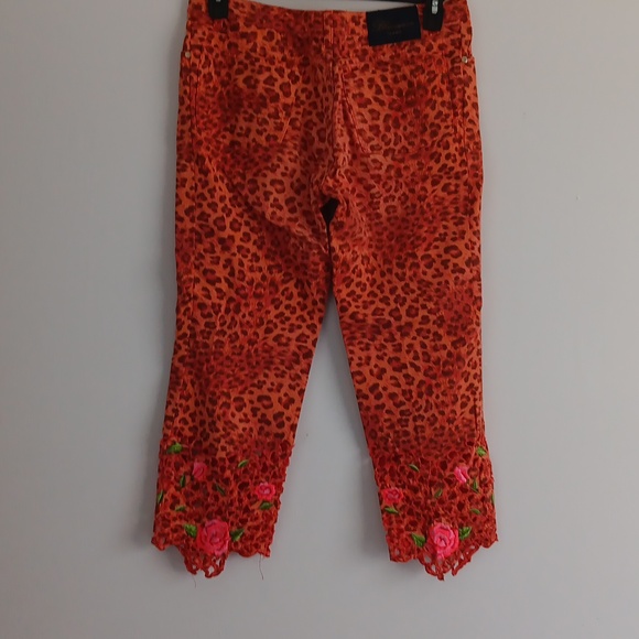 Blumarine Animal Print Floral Embroidered Cropped Jeans #1987 - Picture 8 of 9